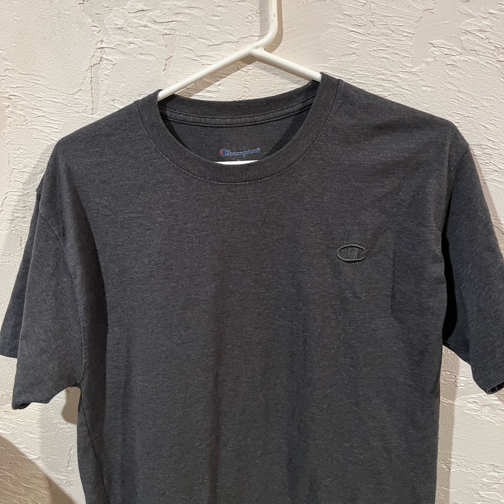 Champion Gray Short Sleeve Tee Medium